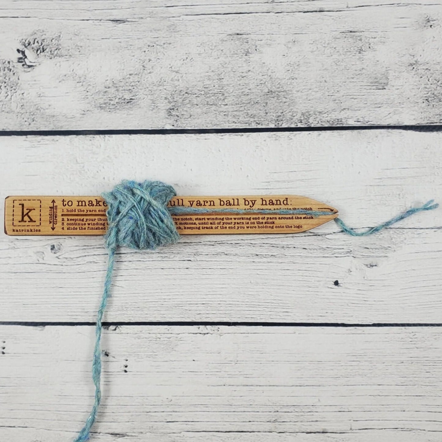 Center-Pull Yarn Ball Winding Tool